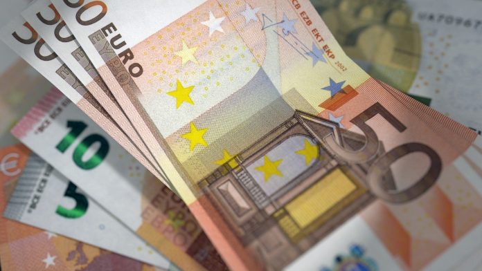 Arretrati in busta paga fino a 1.300 euro