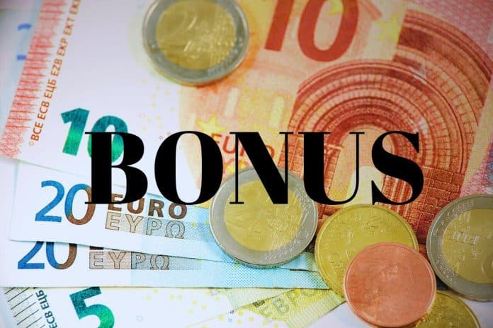 Il Bonus Figli Estate da 150 euro, ma va richiesto