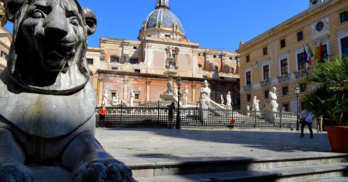 M5S, Barbara Floridia Rabbia e sconcerto per la preside-ladra di Palermo